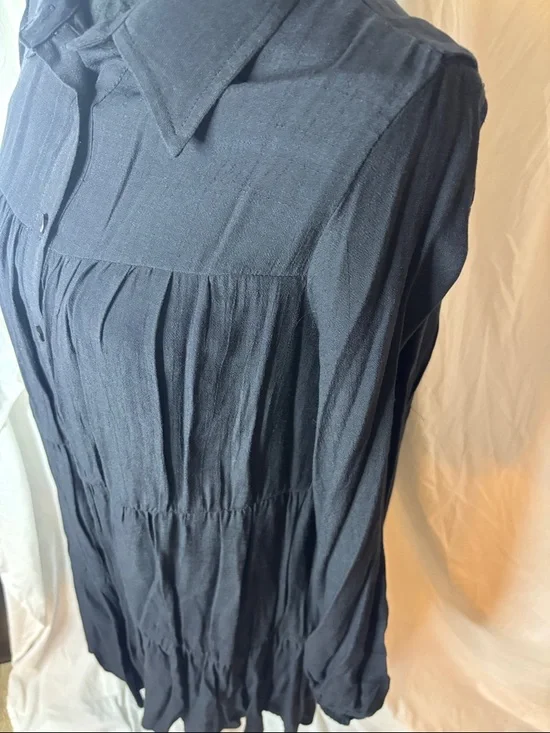 Bluivy Navy Collar Top - Picture 5 of 8